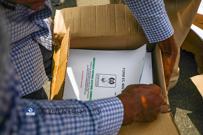 Independent National Electoral Commission has started distributing sensitive materials ahead of the Saturday Governorship election in Ondo state.