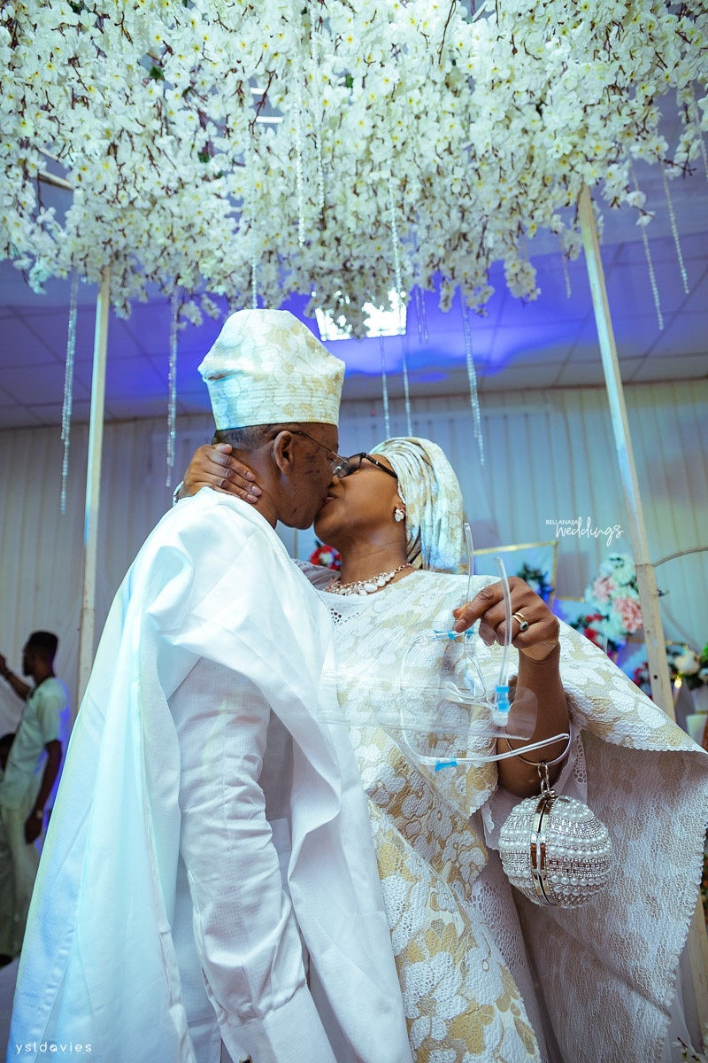 Nigerian divorcee who is in her 50s gets hitched to the love of her life, a widower in his sixties (photos/video)