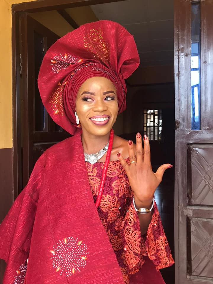 "Finally God showed me mercy" - Nigerian single mother celebrates getting married