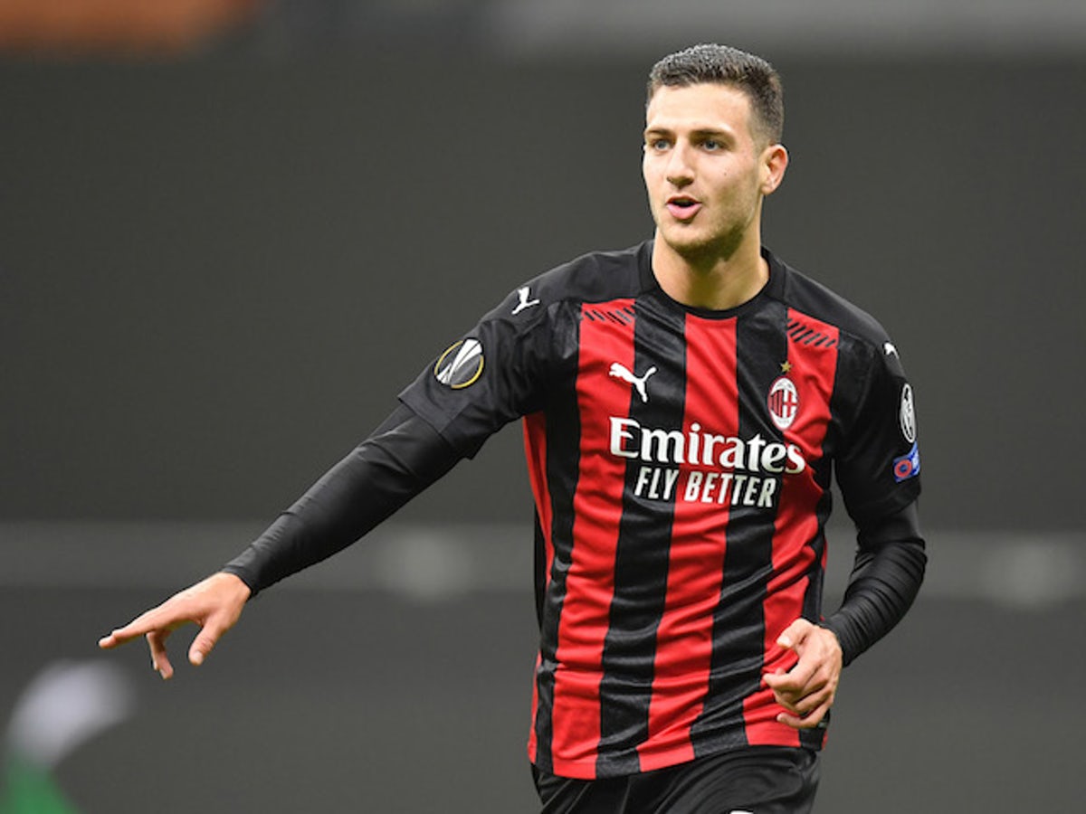Manchester United&#39;s Diogo Dalot &#39;wants to stay at AC Milan&#39; -