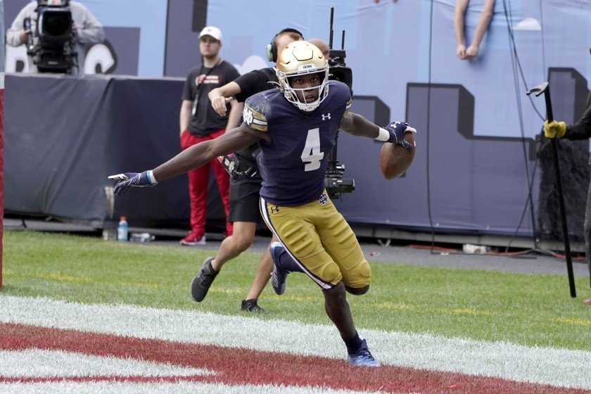 Notre Dame wide receiver Kevin Austin Jr. celebrates his touchdown reception Sept. 25, 2021.