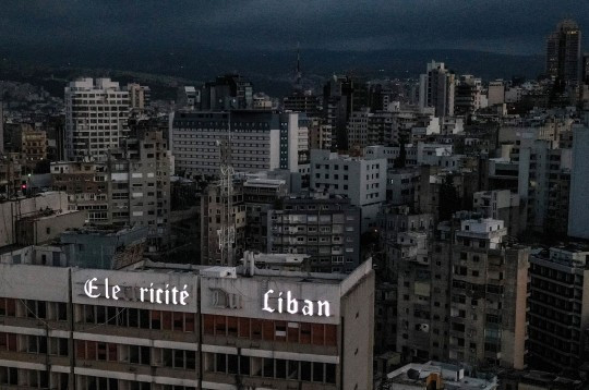 Lebanon plunged into darkness after country ran out of fuel 