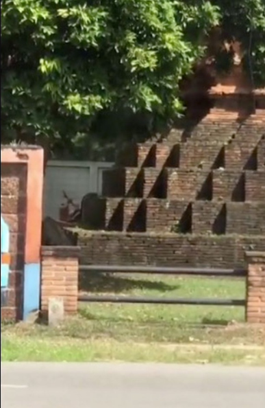 Thailand couple seen having sex at historical monument are arrested