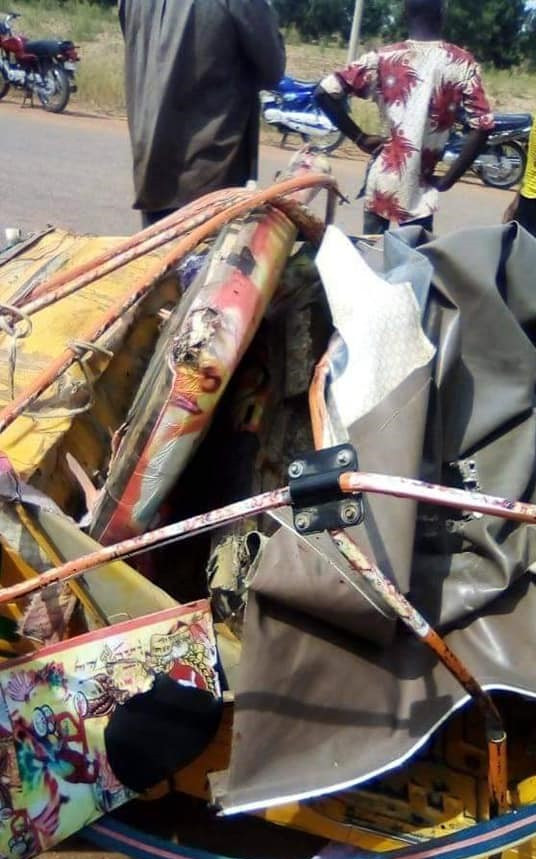 Five killed, two others injured in fatal auto crash in Kano (graphic photos)