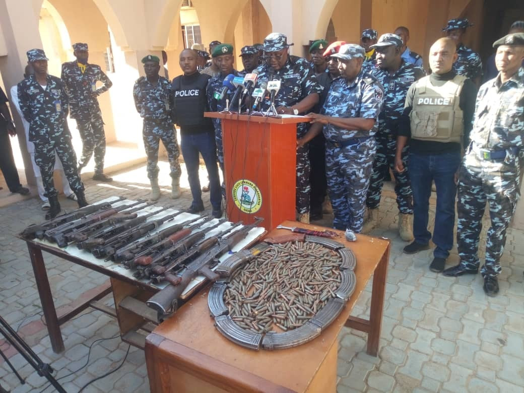 Zamfara police intercept woman with 991 rounds of AK-47 live ammunition for delivery to notorious bandits kingpin 