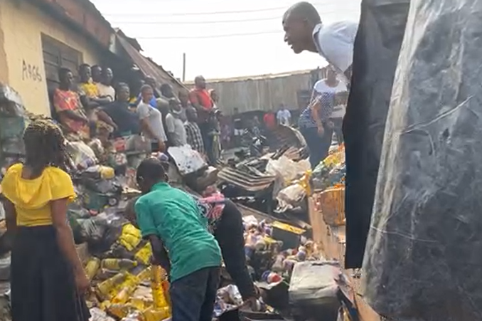 Millions lost as fire guts Nyanya market in Abuja (photos/video)