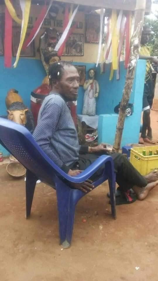 Enugu native doctor who married 59 wives is dead (photos) 