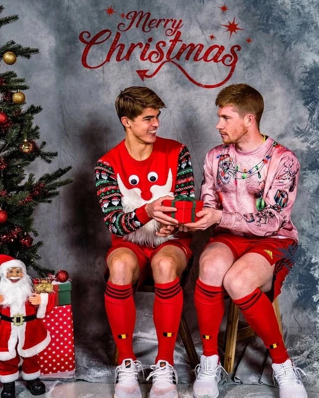 Belgium football team release hilarious Christmas photos 