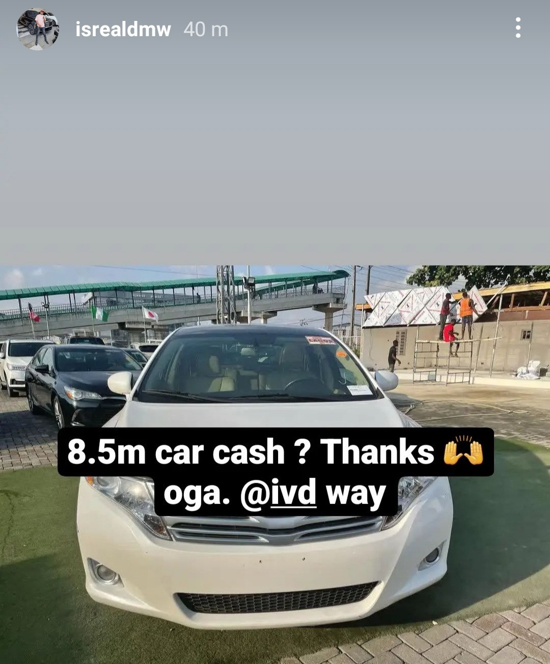 Israel Afeare prostrates for his oga Davido as the singer gifts him a new car (video)