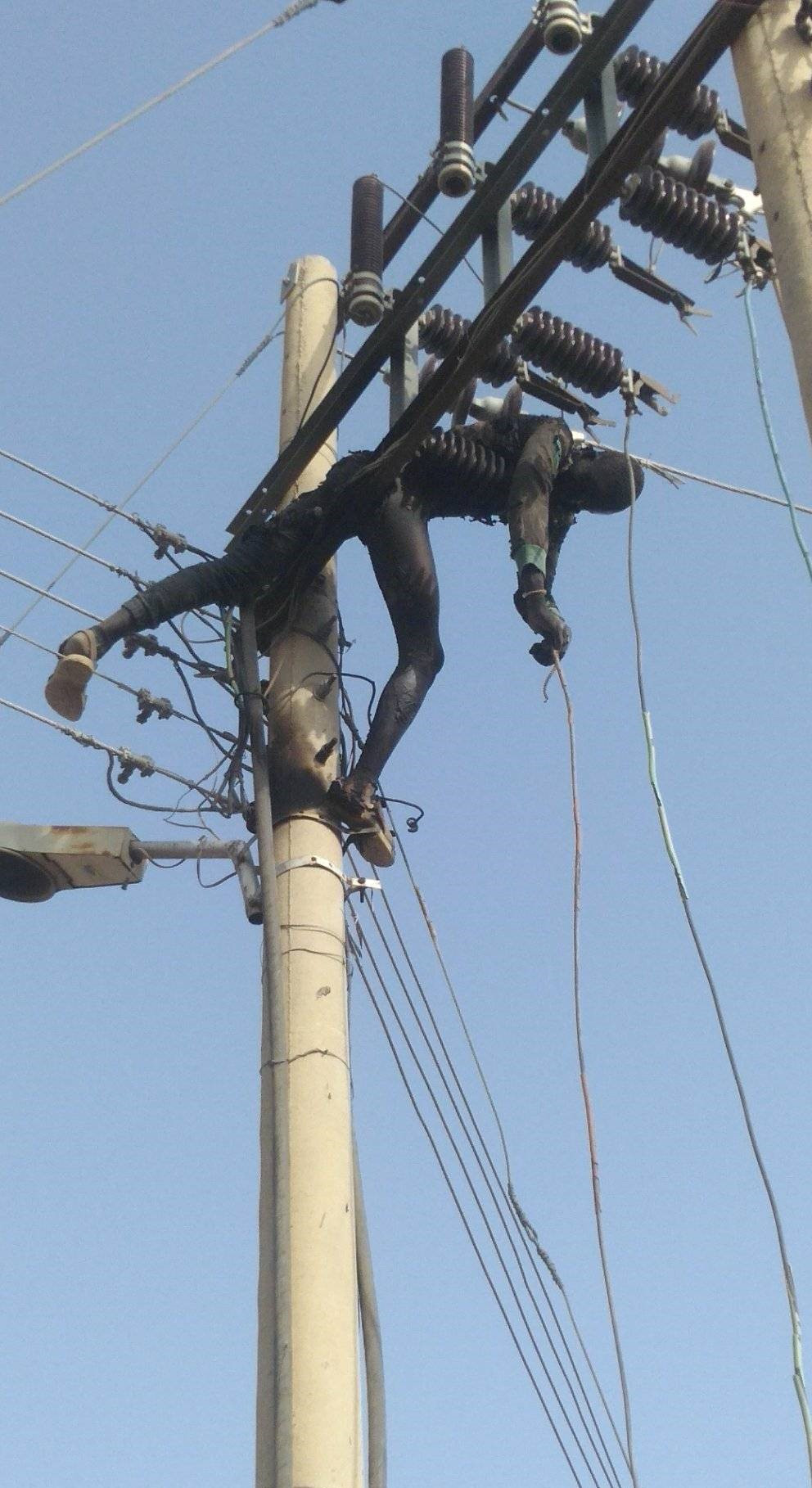 Suspected vandal electrocuted while stealing transformer cables in Kano (graphic photos)