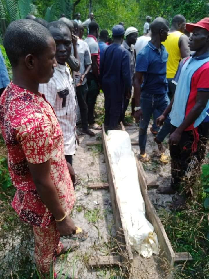 Suspected robber stabs Okada rider to death in Bayelsa, steals his new motorcycle
