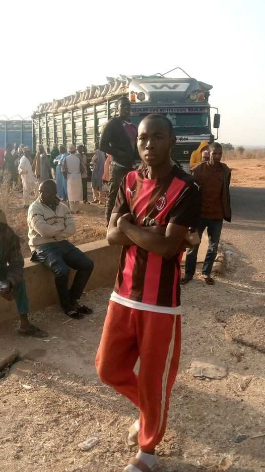 Trigger happy police officer shoots tanker driver over disagreement in Gombe (photos/video)