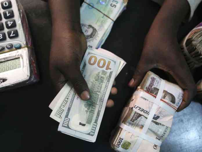 BREAKING: Naira Crashes Massively At Aboki Black Market, See New Exchange Rate