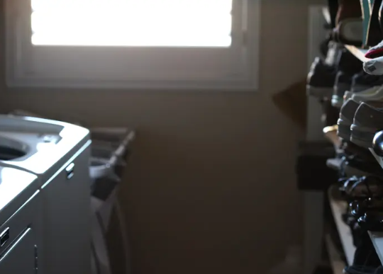 Boy dies after getting stuck between?dryer and washing machine